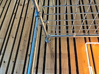 Unieke handgemaakte houten bar - afbeelding 7 van  15