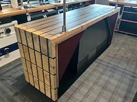 Unieke handgemaakte houten bar - afbeelding 15 van  15