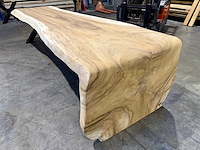 Unieke suar waterval boomstamtafel 345 cm. - afbeelding 1 van  4