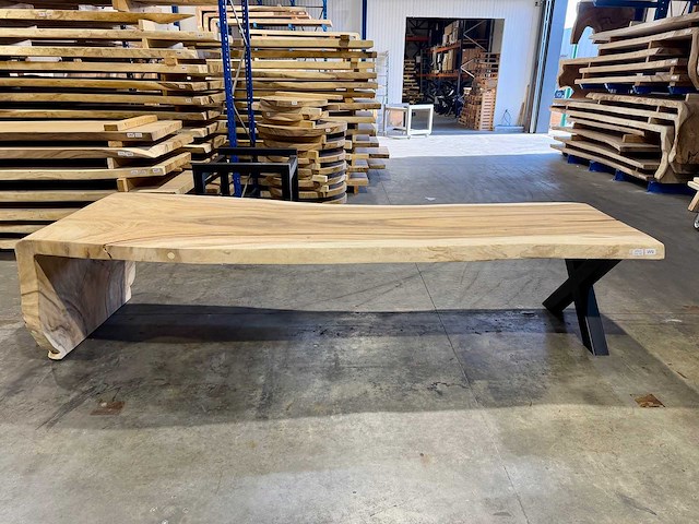 Unieke suar waterval boomstamtafel 345 cm. - afbeelding 4 van  4