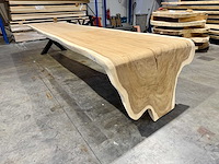 Unieke suar waterval boomstamtafel 390 cm. - afbeelding 2 van  4