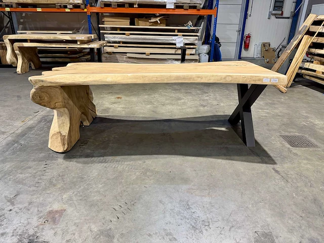 Unieke suar waterval tafel 250 cm - afbeelding 4 van  4