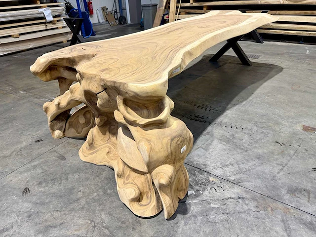 Unieke suar waterval tafel 380 cm - afbeelding 1 van  5