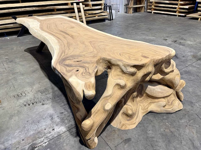 Unieke suar waterval tafel 380 cm - afbeelding 2 van  5