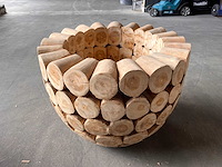 Unieke teak bloempot boomstammetjes - afbeelding 2 van  3