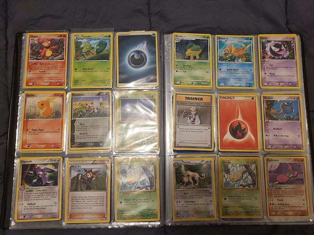 Unieke verzameling met zeldzame vintage pokémon kaarten en meer - afbeelding 11 van  14