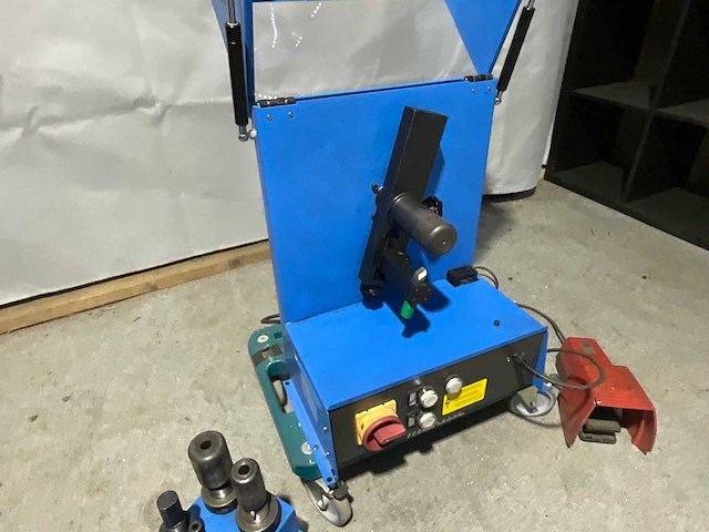 Uniflex - nmrv - schilmachine - afbeelding 6 van  11