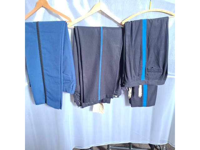 Uniformberoepen diverse pantalons - afbeelding 3 van  3