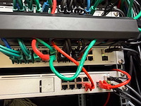 Unify - usw - 24 poort - 19" switch - afbeelding 3 van  4