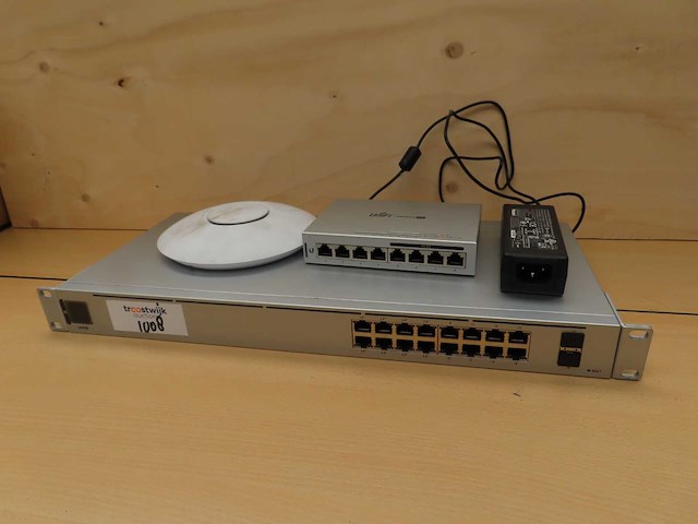 Unify - usw-16-poe - switch - afbeelding 2 van  5