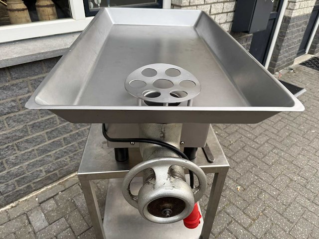 Unika - s-32 - vleeswolf / gehaktmolen - afbeelding 3 van  5