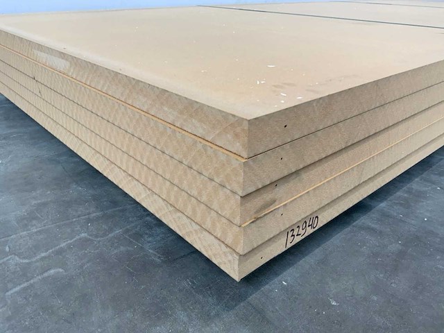 Unilin mdf plaat 3050x1300x40mm (5x) - afbeelding 6 van  7
