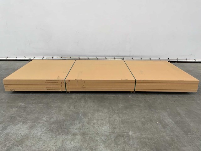 Unilin mdf plaat 3050x1300x40mm (5x) - afbeelding 1 van  5