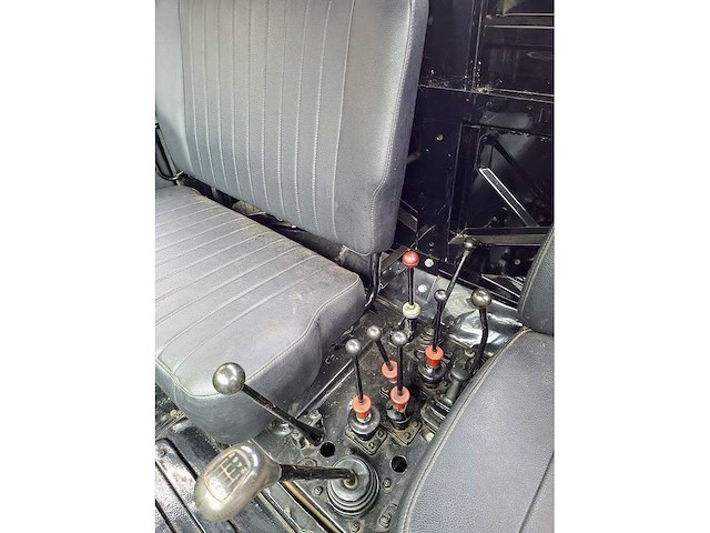 Unimog - 1987 - 1600 agrar 4x4 4wd 427 - vierwielaangedreven landbouwtractor - afbeelding 2 van  19