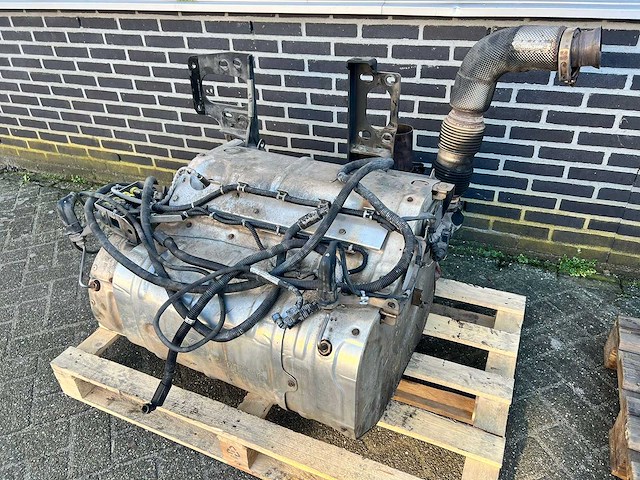 Unimog - roetfilter u200 - vrachtwagen onderdeel - afbeelding 3 van  4