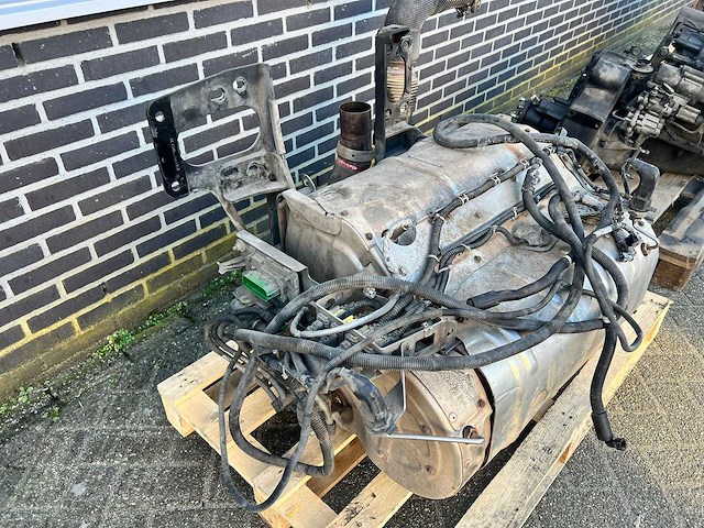 Unimog - roetfilter u200 - vrachtwagen onderdeel - afbeelding 4 van  4