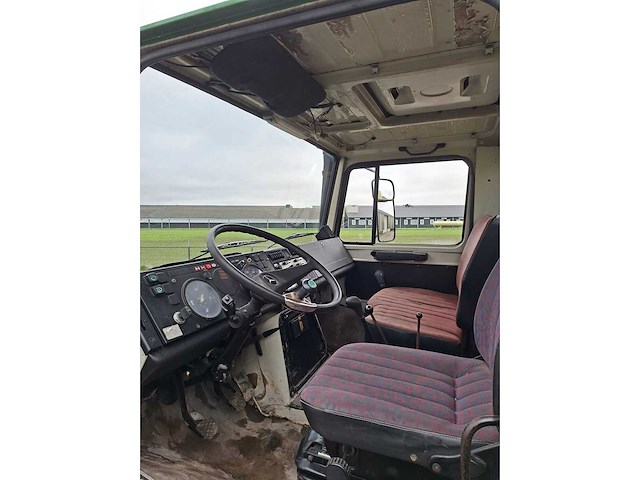 Unimog - u1000 ruthmann 4x2 - 424 - vrachtwagen - afbeelding 13 van  14