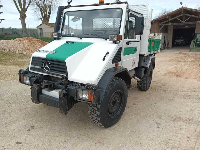 Unimog - u140 - vrachtwagen - afbeelding 1 van  14