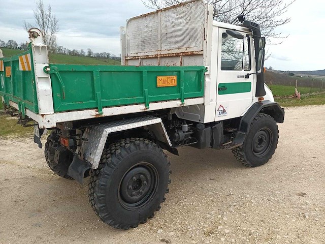 Unimog - u140 - vrachtwagen - afbeelding 6 van  14