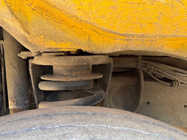 Unimog - u1400 - vrachtwagen - afbeelding 6 van  8