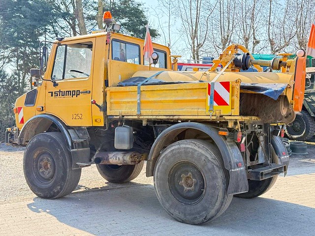 Unimog - u1400 - vrachtwagen - afbeelding 27 van  43