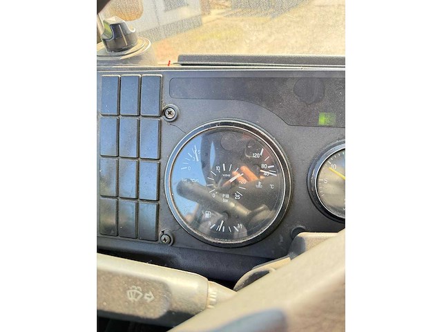 Unimog - u1400 - vrachtwagen - afbeelding 43 van  43