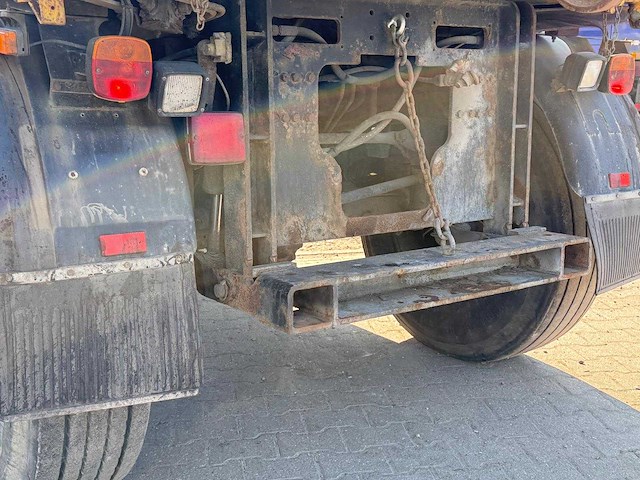 Unimog - u1400 - vrachtwagen - afbeelding 22 van  32