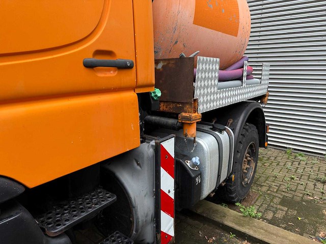 Unimog - u300 front hef 4x4 vacuumtank- vrachtwagen - afbeelding 15 van  15