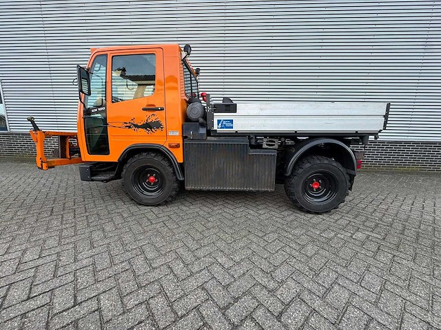 Unimog - ux100 - vrachtwagen - afbeelding 10 van  17