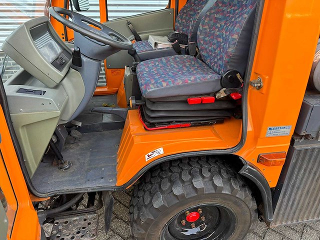Unimog - ux100 - vrachtwagen - afbeelding 15 van  17