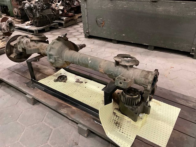 Unimog achteras - afbeelding 5 van  9