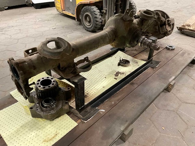 Unimog achteras - afbeelding 8 van  9