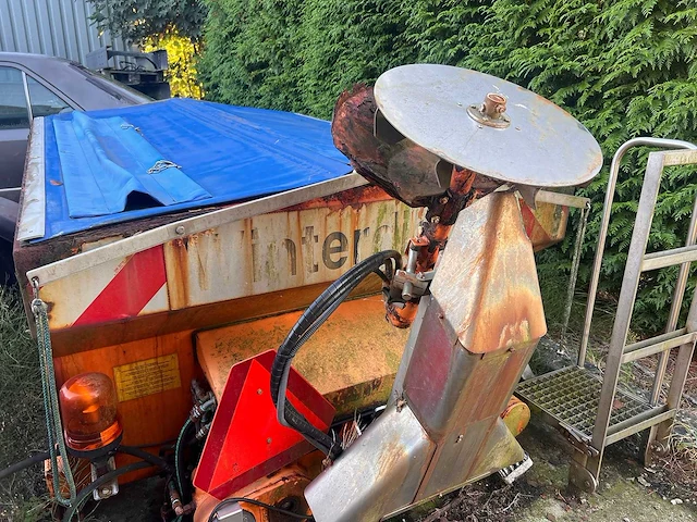 Unimog gmeiner - 2500tc zoutstooier - vrachtwagen onderdeel - afbeelding 3 van  4