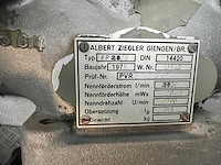 Unimog mercedes-benz - brandweer - 416 - bedrijfswagen - afbeelding 2 van  28