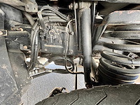 Unimog mercedes-benz - u 400 4x4 - vrachtwagen - afbeelding 2 van  10