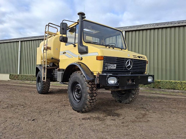 Unimog tankwagen 4x4 - 1250l - bedrijfswagen - afbeelding 4 van  7