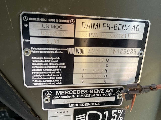 Unimog u 1350 lm legervoertuig - afbeelding 3 van  8