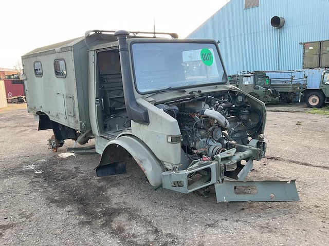 Unimog u 1350 lm legervoertuig - afbeelding 4 van  7