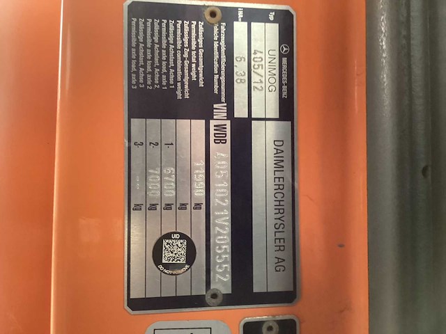 Unimog u 400 vrachtwagen - afbeelding 8 van  13