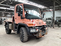 Unimog u 400 vrachtwagen - afbeelding 4 van  13