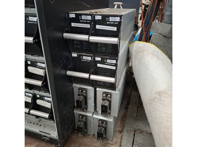 Uninterruptible power supply, apc - afbeelding 2 van  13