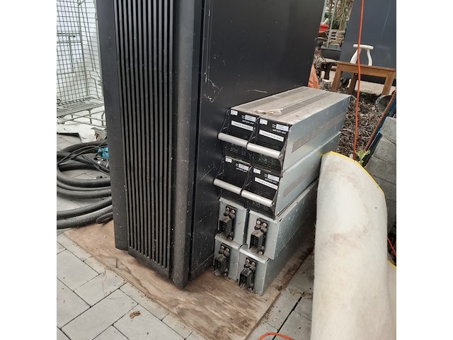 Uninterruptible power supply, apc - afbeelding 9 van  13