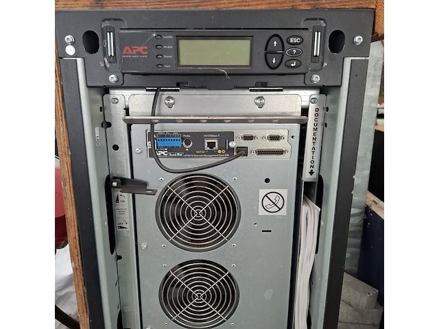 Uninterruptible power supply, apc - afbeelding 10 van  13
