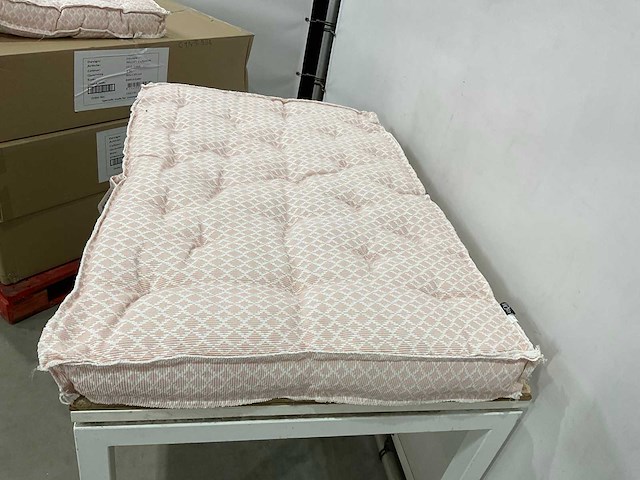 Unique - pallet kussenset old pink (4x) - afbeelding 7 van  9
