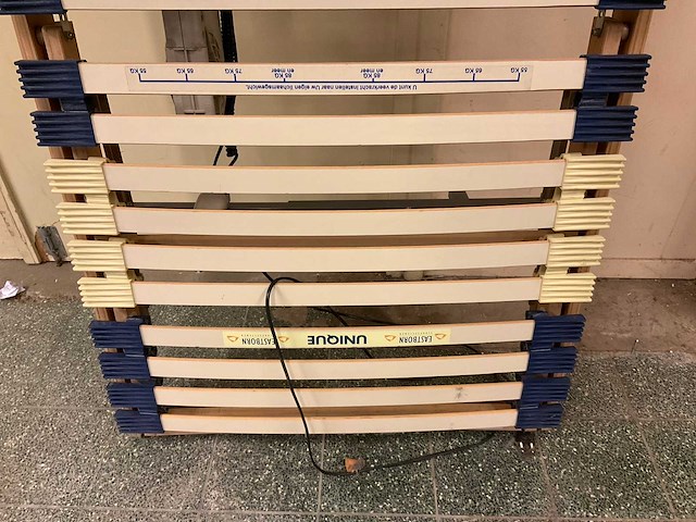 Unique elektrische bedbodem 205 x 79 cm - afbeelding 2 van  6