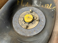 Uniroyal - opvouwbare brandstoftank - afbeelding 2 van  4