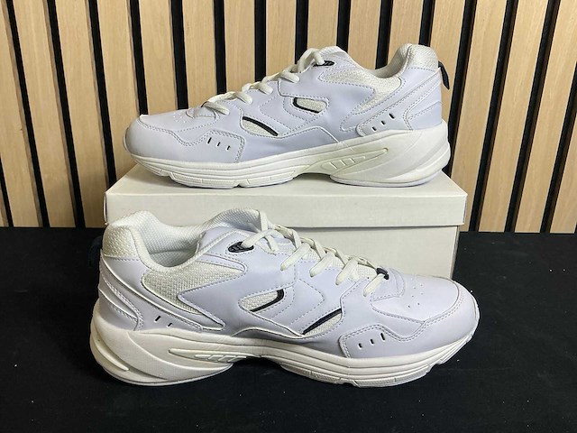 Unisex schoenen 41 (10x) - afbeelding 2 van  9