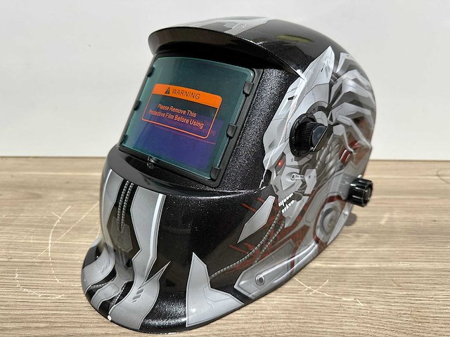 Unison - robot - lashelm / laskap automatisch dimmend - 2026 - afbeelding 1 van  15