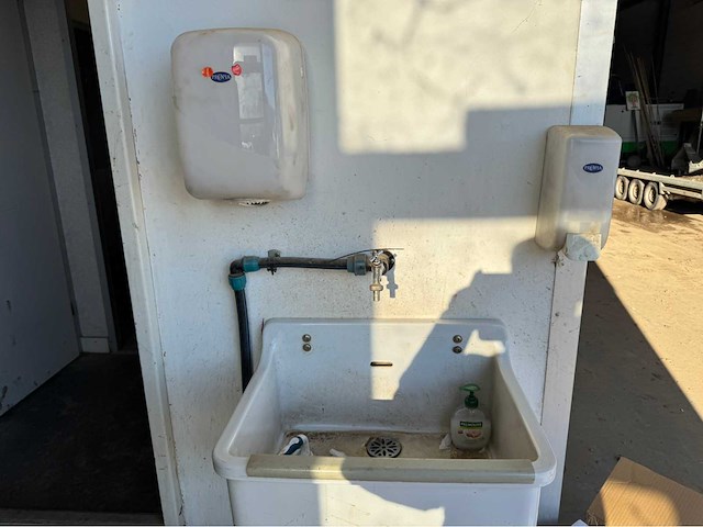 Unit - 6x3 - kantoorunit / schaftkeet / kantine unit - afbeelding 13 van  13