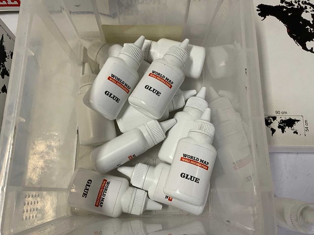 United entertainment partij diverse wereld wanddecoratie en puzzels - afbeelding 10 van  11